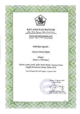 Piagam penghargaan Lomba Gerak Jalan Muda Mudi/ Instansi Putra Tingkat Kecamatan Banjar
